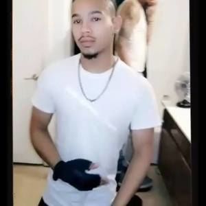 Meet your Posher, Mackey